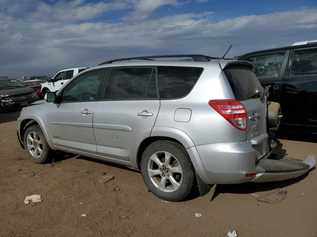 2012 Toyota RAV 4 - Image 2