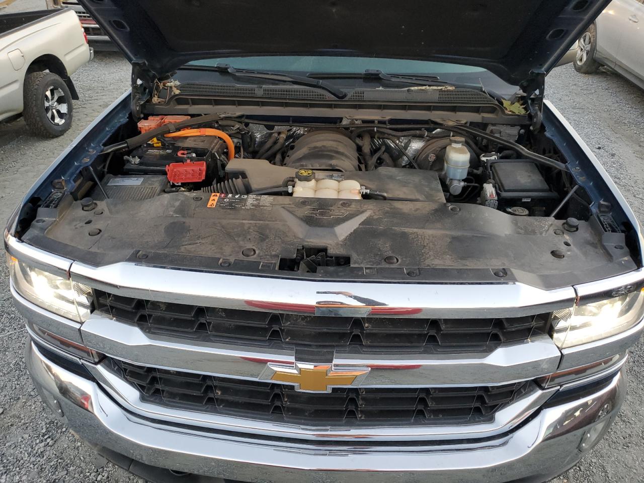 2018 Chevrolet Silverado K1500 Lt VIN: 3GCUKRERXJG383305 Lot: 75668444