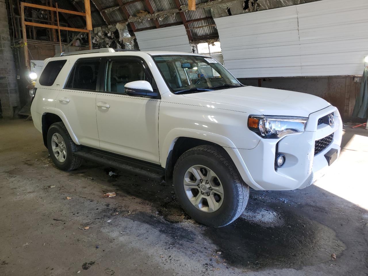 2018 Toyota 4Runner Sr5/Sr5 Premium VIN: JTEBU5JR7J5537732 Lot: 77821824