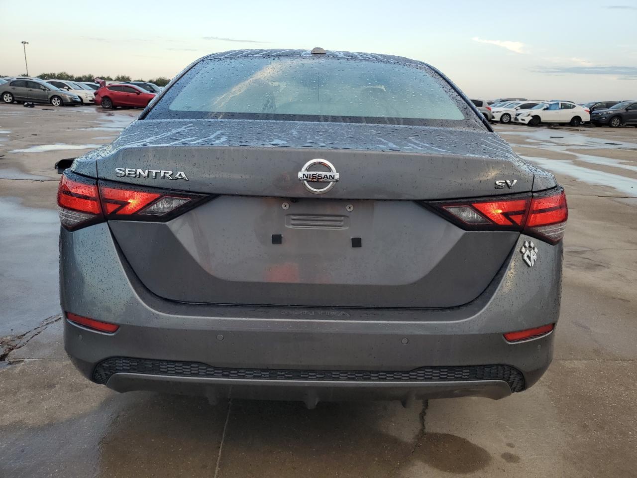 2022 Nissan Sentra - Image 6