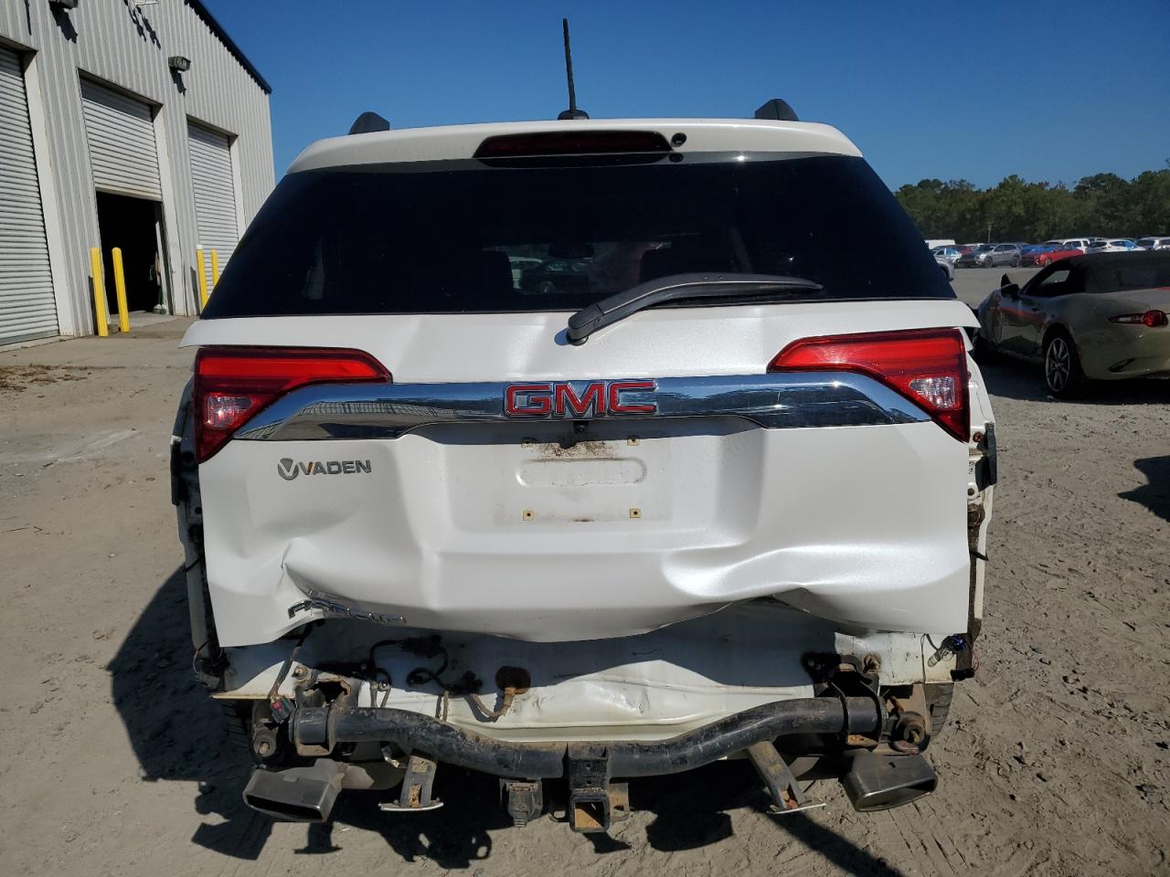 1GKKNPLSXHZ293157 2017 GMC Acadia Denali