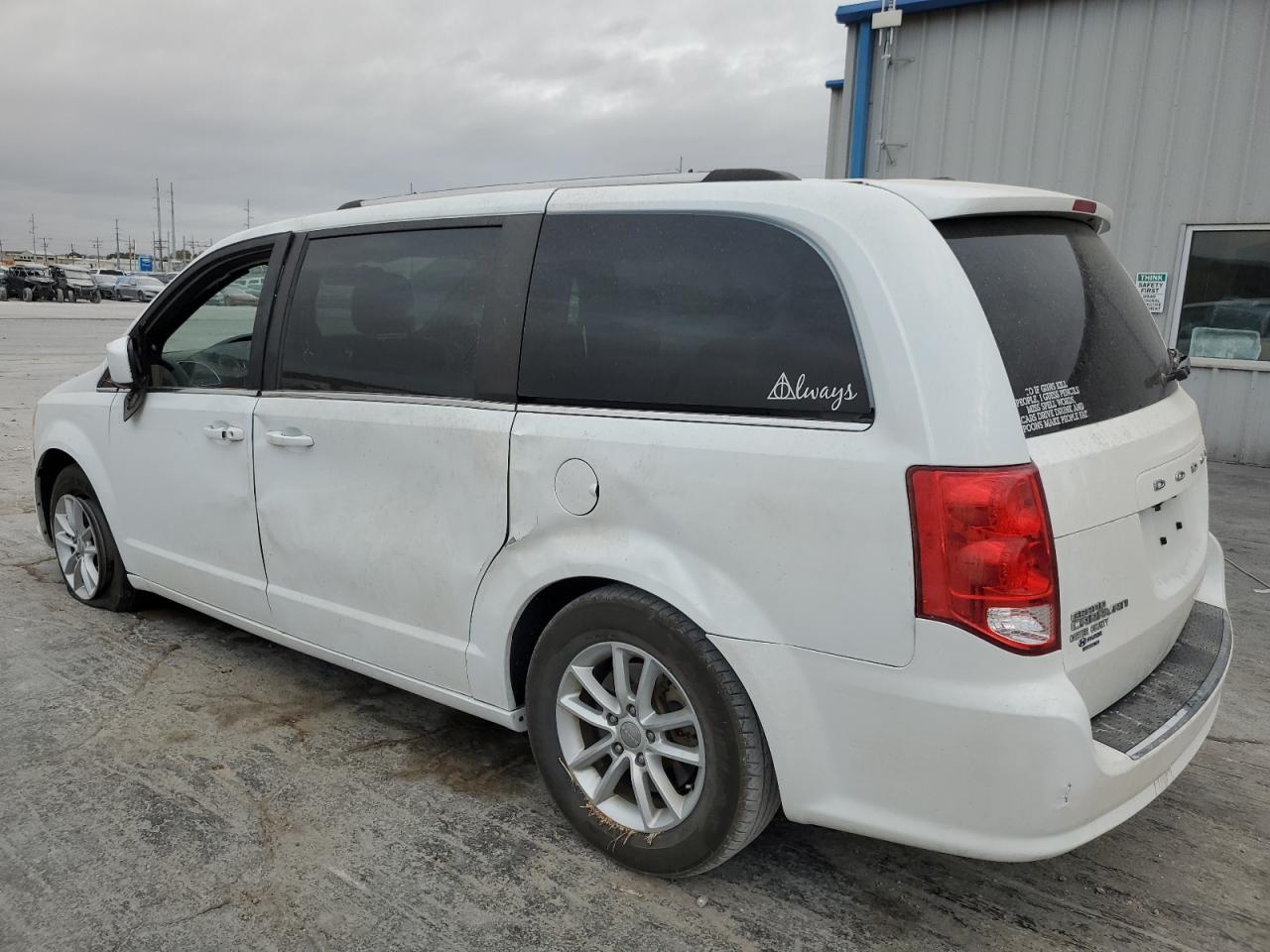 VIN 2C4RDGCG5KR788277 2019 DODGE CARAVAN no.2