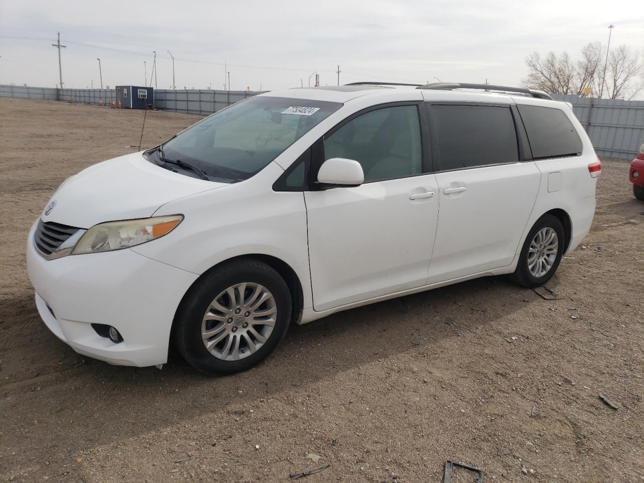 2011 Toyota Sienna - Image 1
