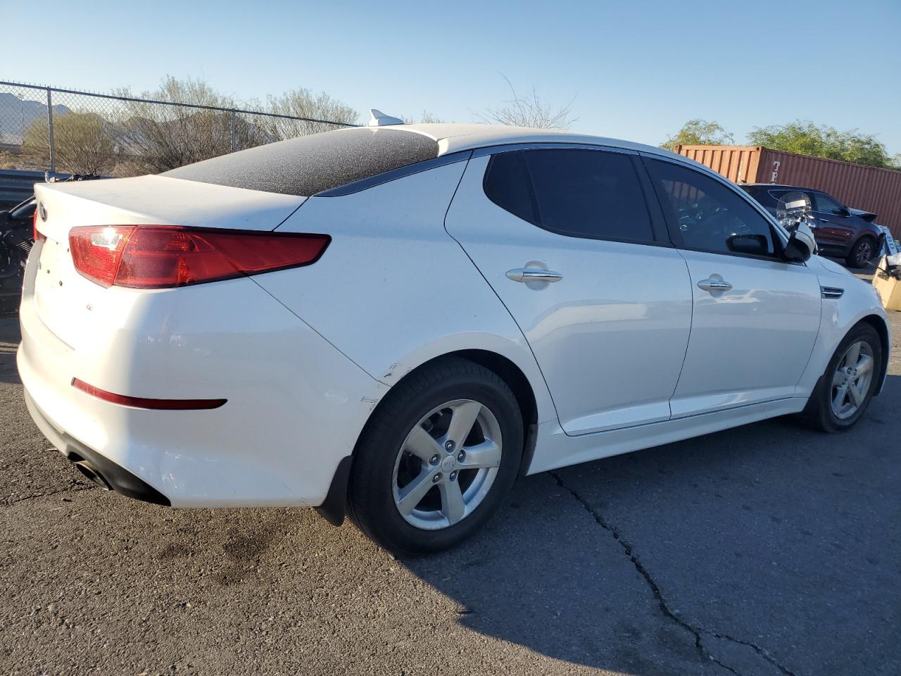 VIN KNAGM4A79F5652193 2015 KIA OPTIMA no.3