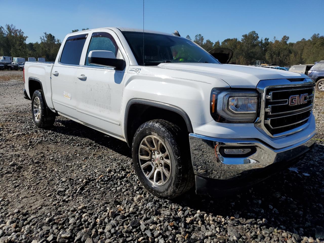 2018 GMC Sierra - Image 4