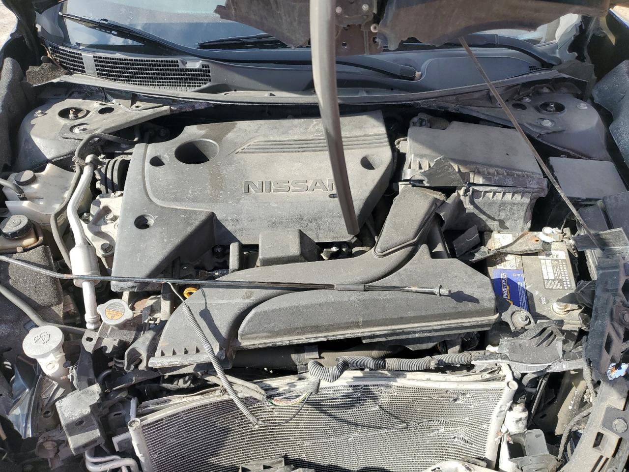 2016 Nissan Altima - Image 12