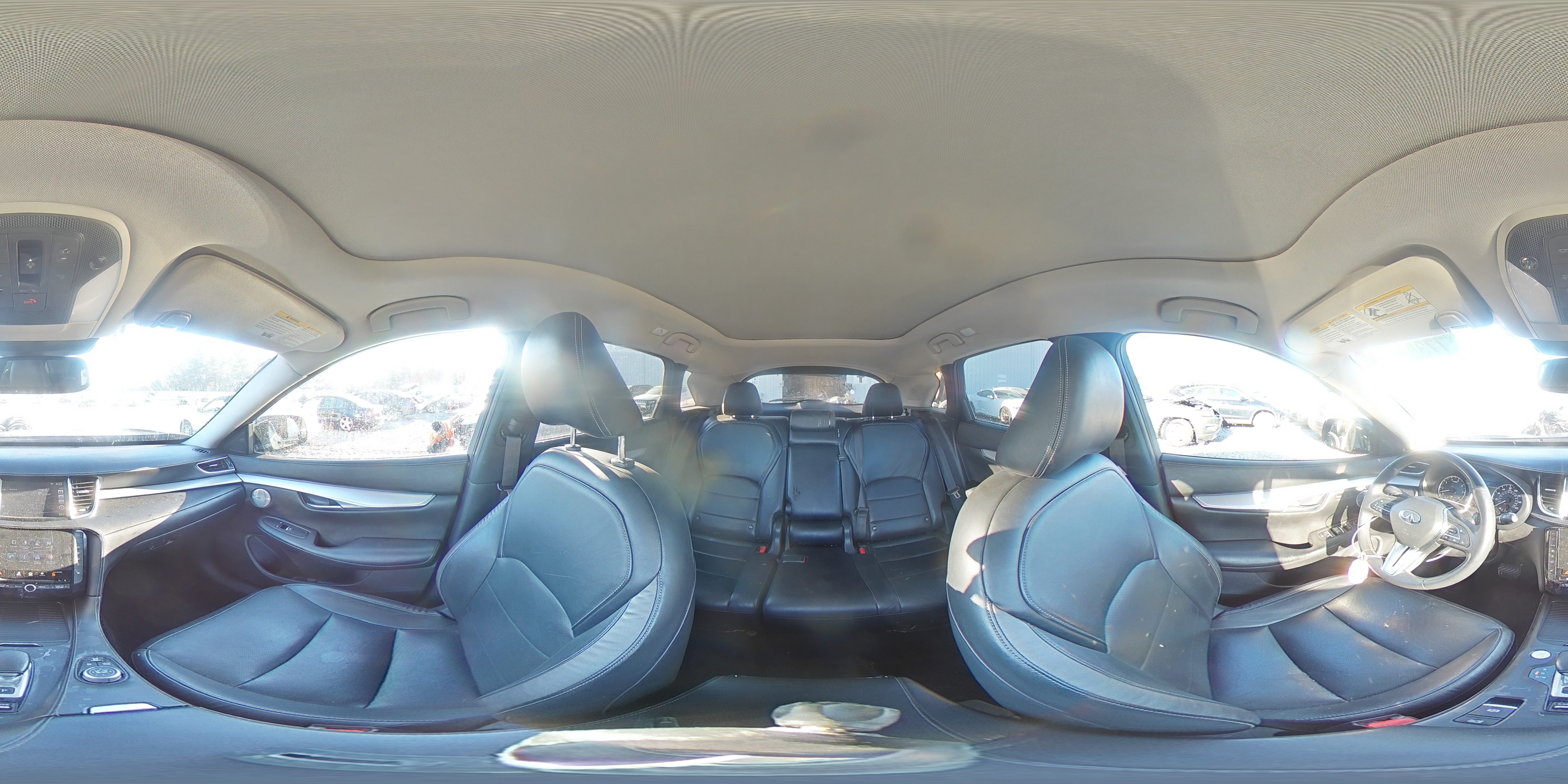 2019 Infiniti QX50 - Image 16
