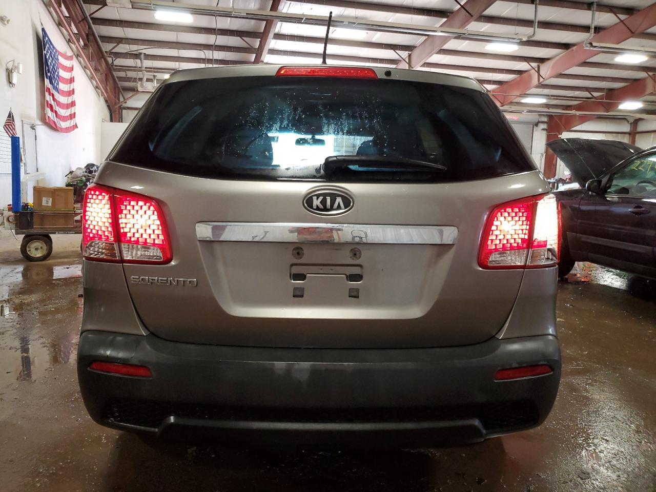 5XYKT3A19BG037330 2011 Kia Sorento Base