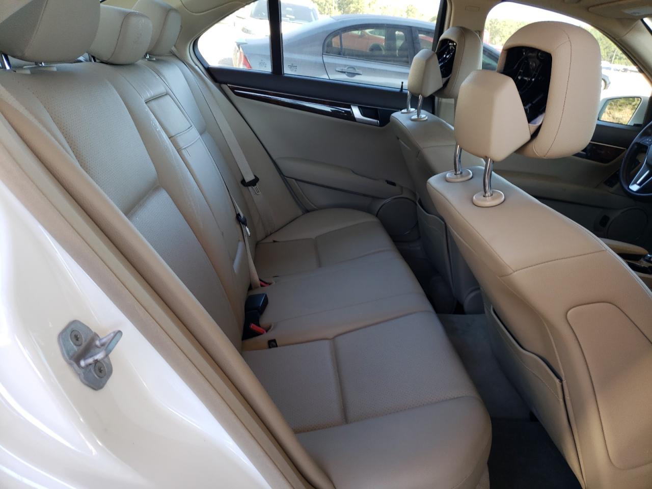 2013 Mercedes-Benz C 250 VIN: WDDGF4HB3DR243822 Lot: 74437184