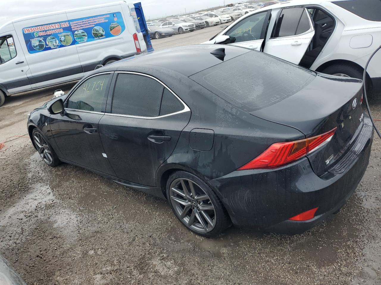 2020 Lexus IS - Image 2
