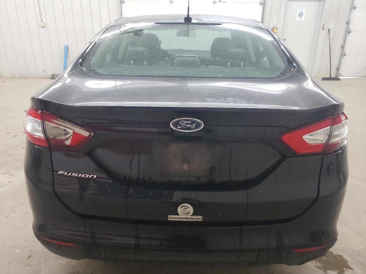 2016 Ford Fusion S VIN: 3FA6P0G75GR192122 Lot: 77195054