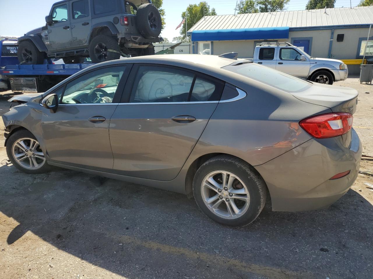 2017 Chevrolet Cruze - Image 2