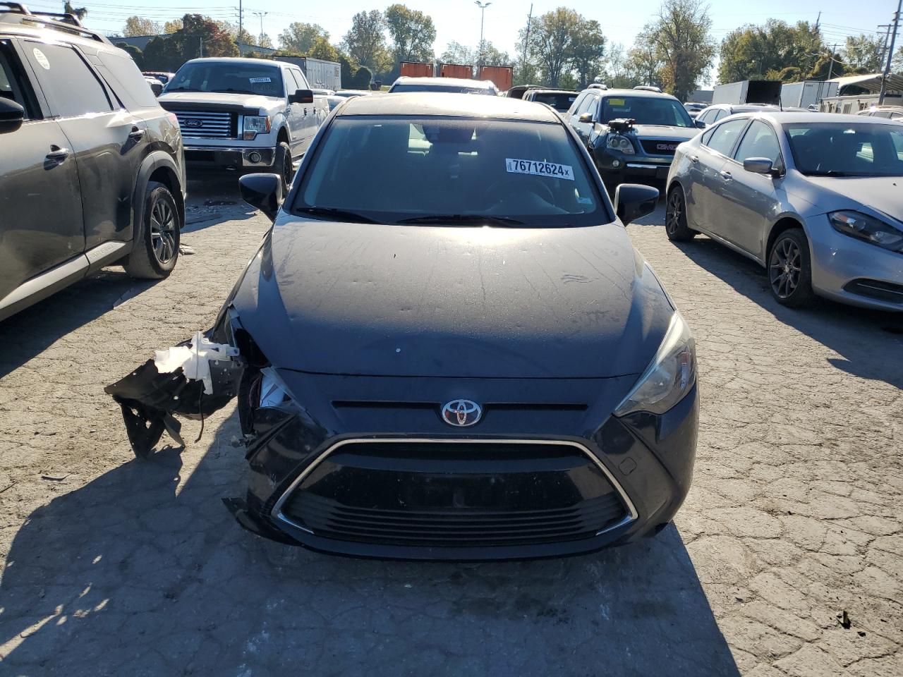 2018 Toyota Yaris - Image 5