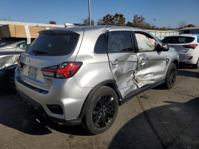  MITSUBISHI OUTLANDER 2021 Сріблястий