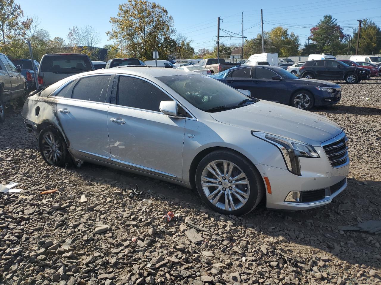 VIN 2G61M5S38J9142815 2018 CADILLAC XTS no.4