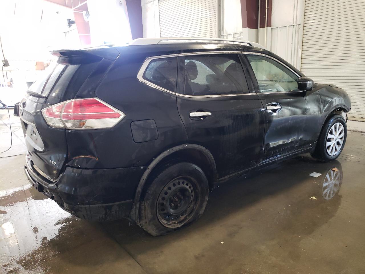 2016 Nissan Rogue - Image 3