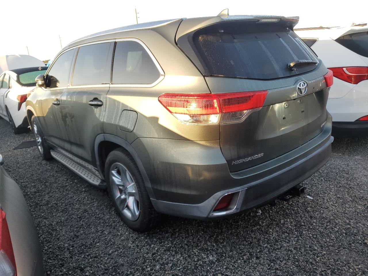 2019 Toyota Highlander Limited VIN: 5TDYZRFH7KS335752 Lot: 74073364