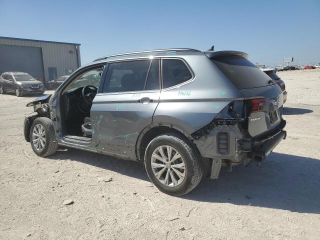 3VV1B7AX1LM142847 Volkswagen Tiguan S 2