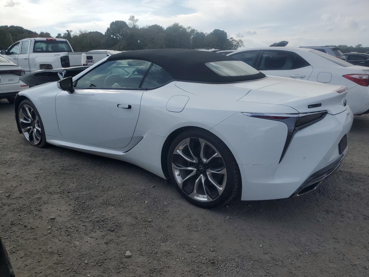2021 Lexus LC - Image 2