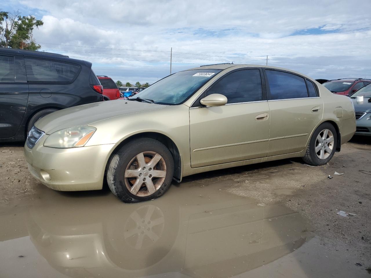 2004 Nissan Altima - Image 1