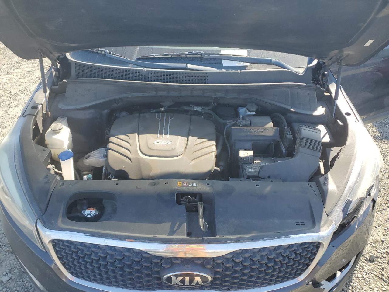 5XYPGDA54HG219822 2017 Kia Sorento Lx