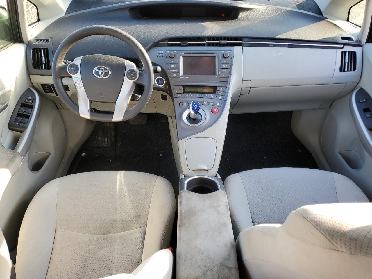 JTDKN3DUXE1741265 2014 Toyota Prius