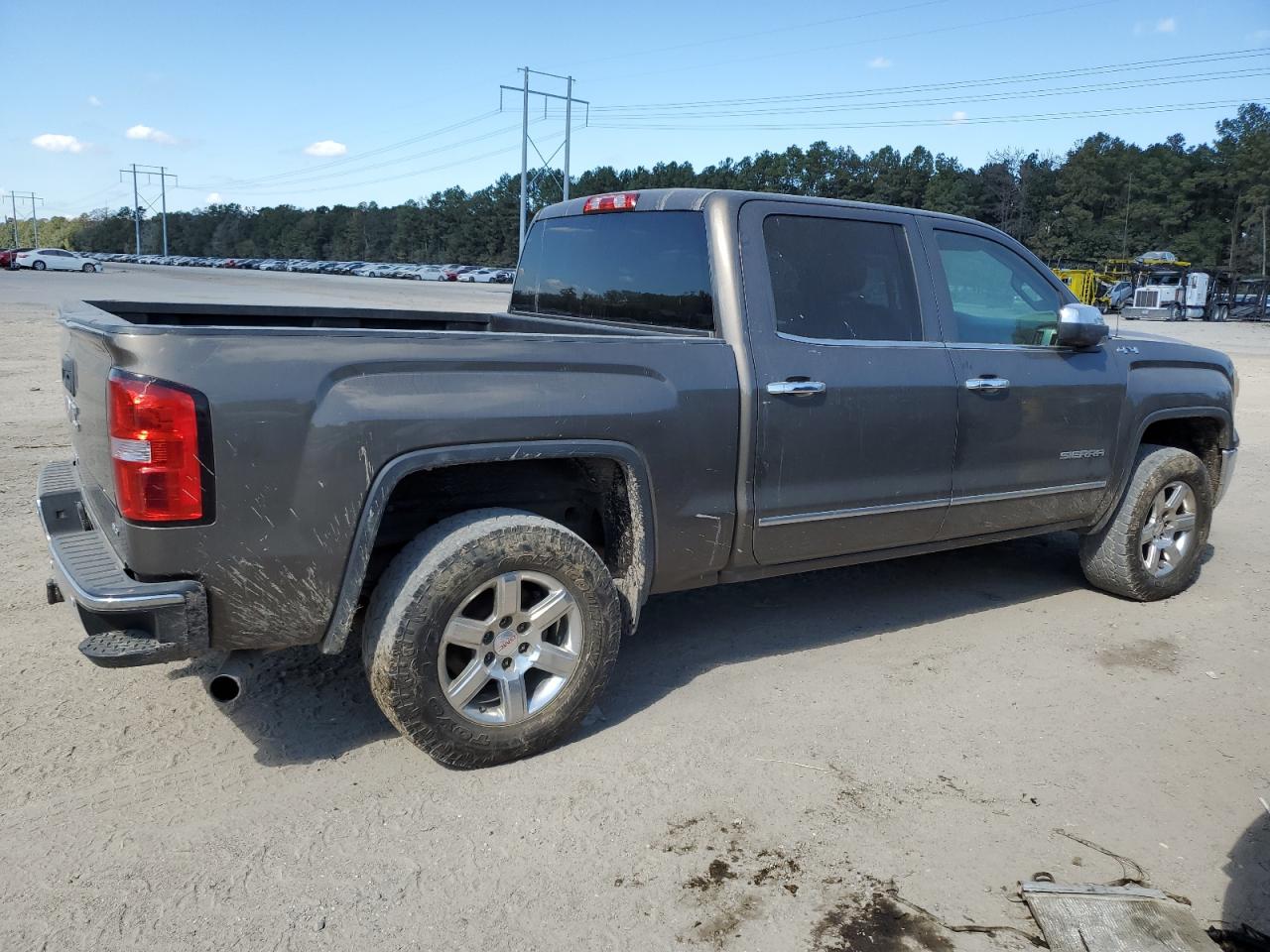 2014 GMC Sierra - Image 3