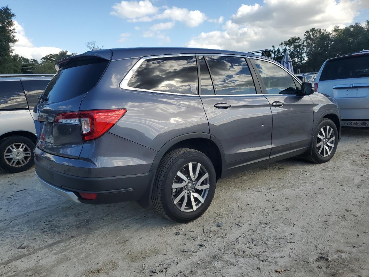 2020 Honda Pilot - Image 3
