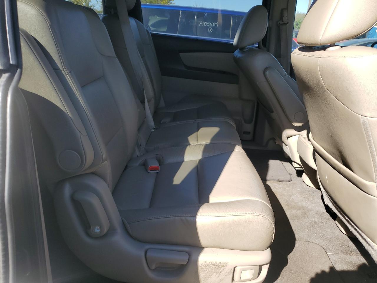 5FNRL5H67BB017256 2011 Honda Odyssey Exl