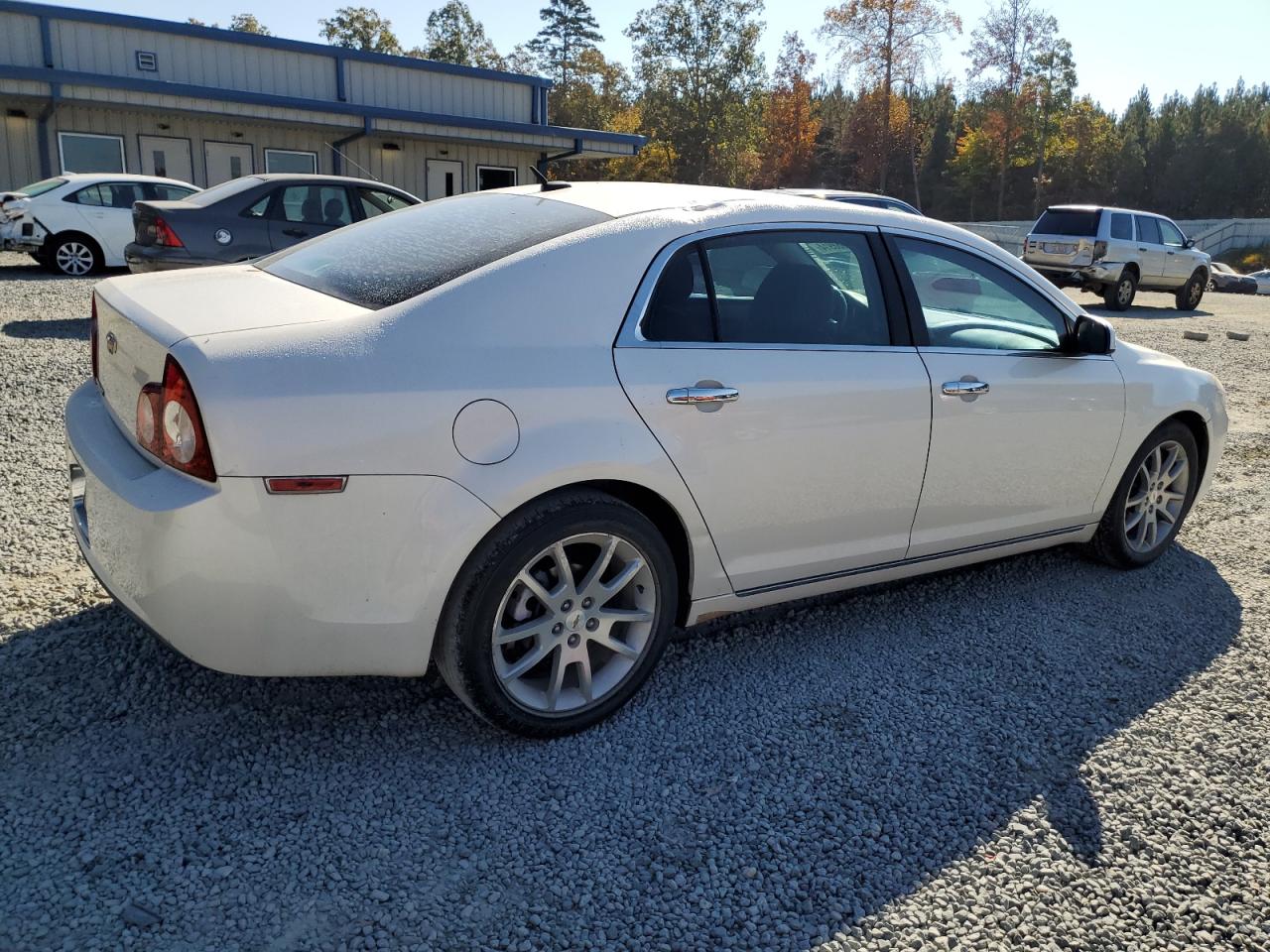 2011 Chevrolet Malibu - Image 3