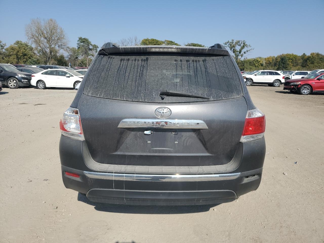 2011 Toyota Highlander Base VIN: 5TDZA3EH9BS013656 Lot: 75326424