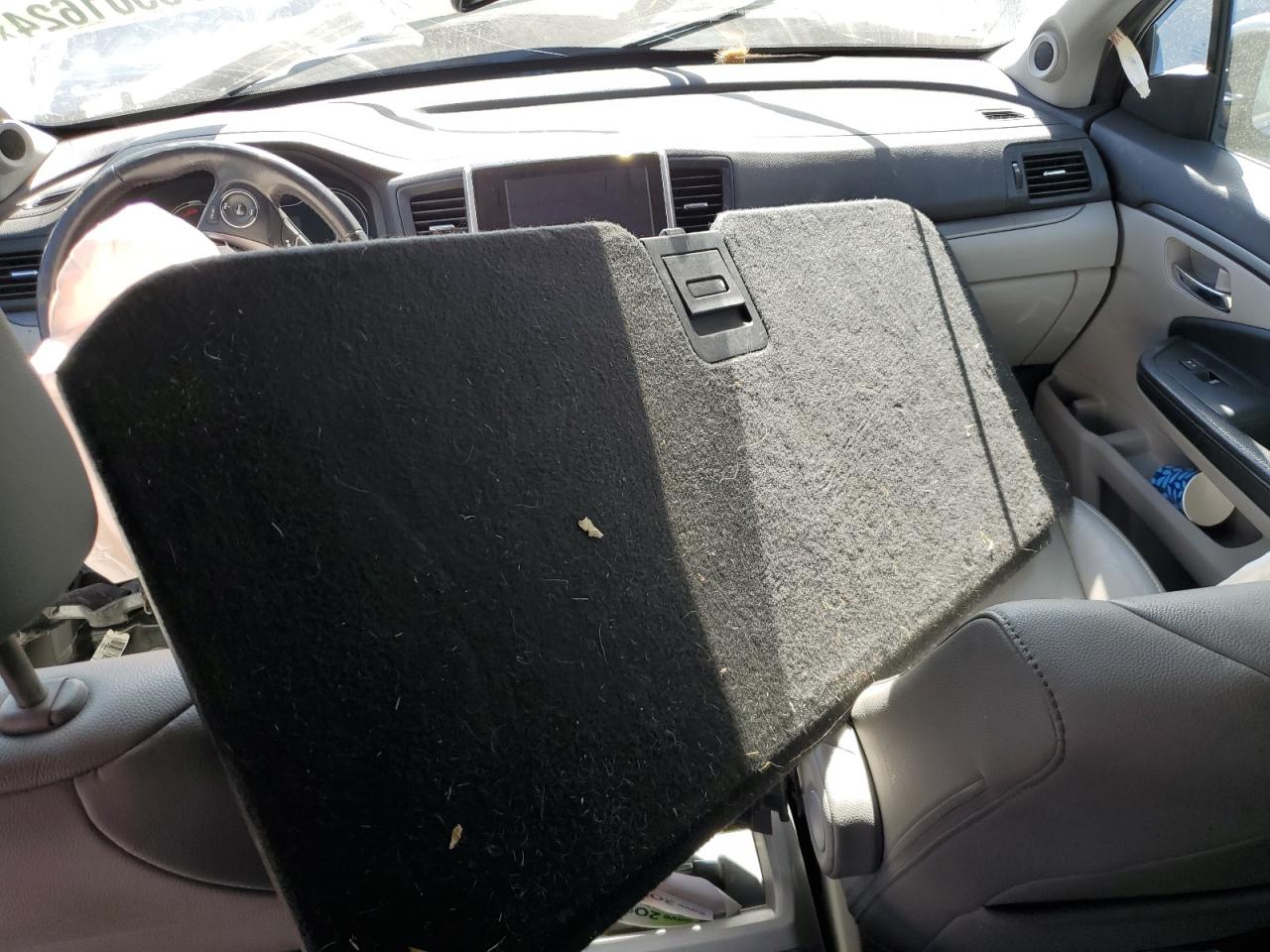 2017 Honda Pilot - Image 8