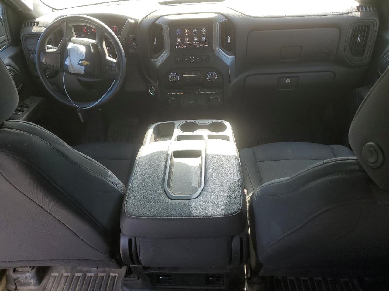 2022 Chevrolet Silverado - Image 8