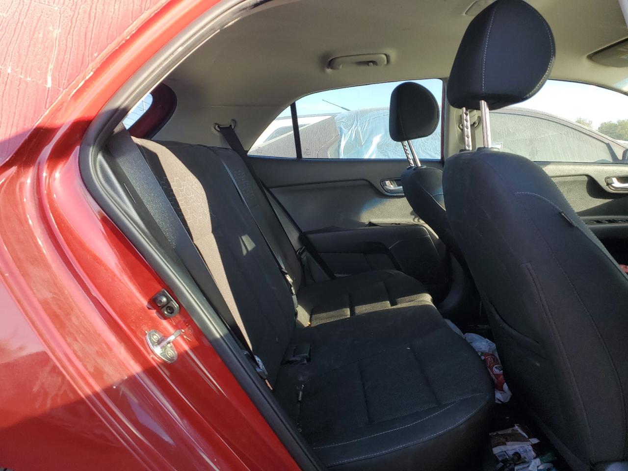 2018 Kia Rio - Image 10