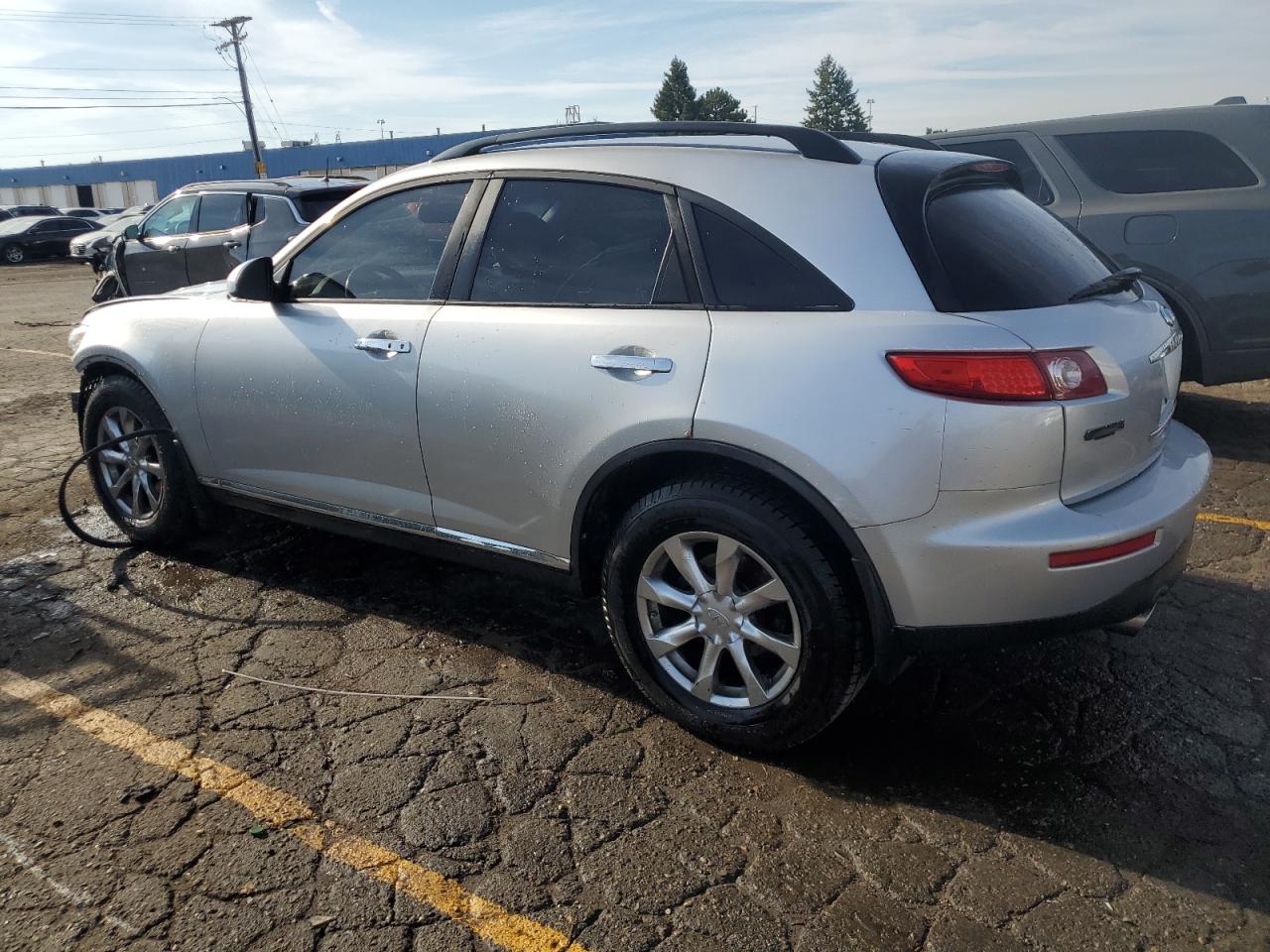 2007 Infiniti FX - Image 2