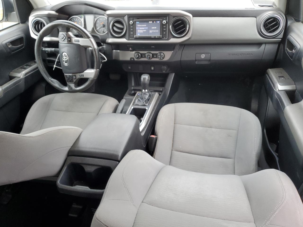 2019 Toyota Tacoma - Image 8