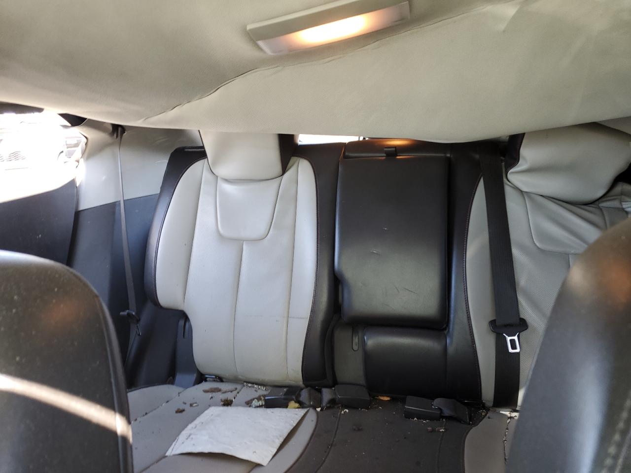 2010 Chevrolet Equinox - Image 10