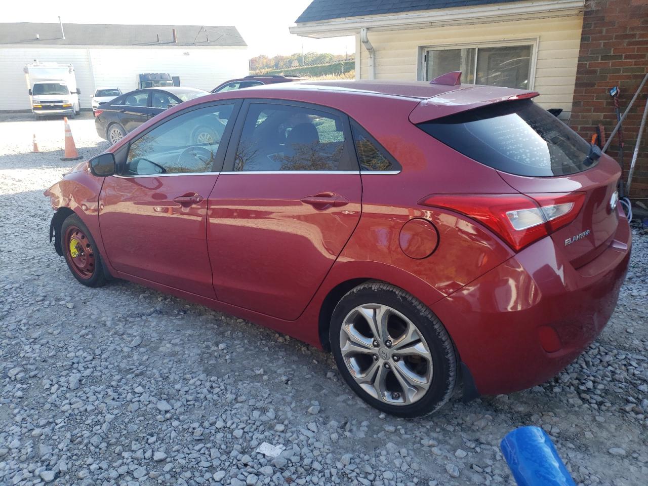2014 Hyundai Elantra - Image 2