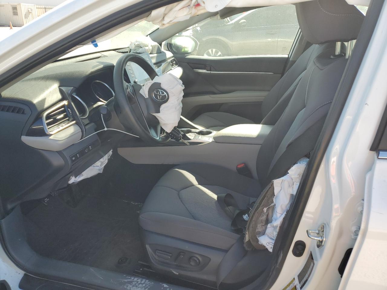 2024 Toyota Camry - Image 7