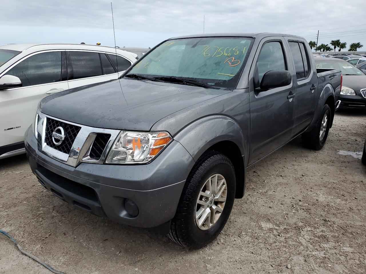 2020 NISSAN FRONTIER