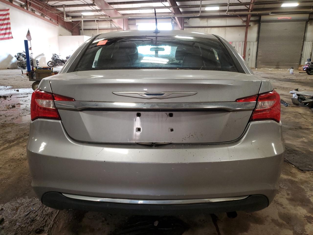 2013 Chrysler 200 Touring VIN: 1C3CCBBB0DN545532 Lot: 76077614