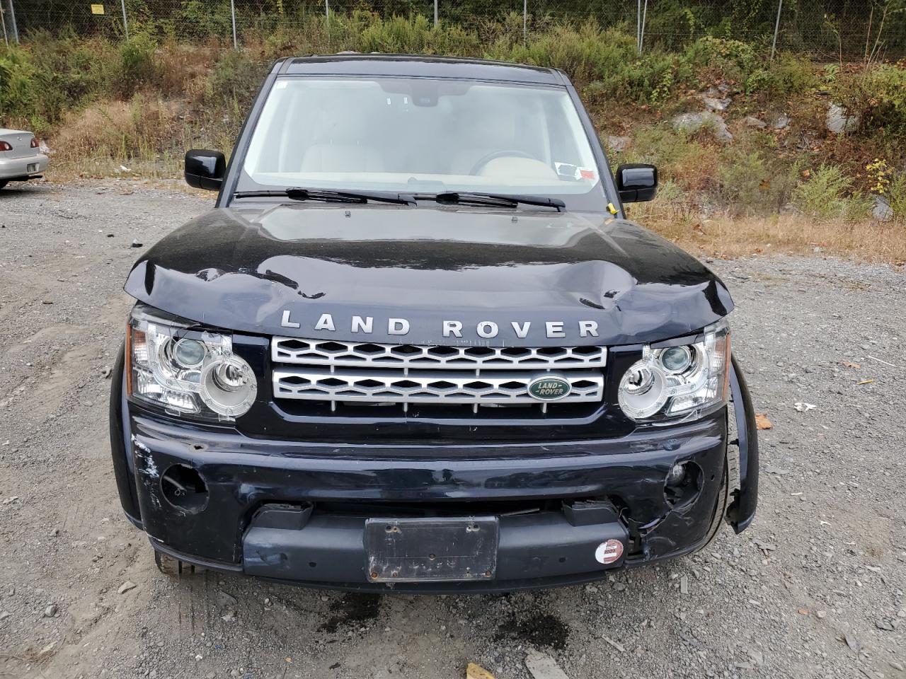 2012 Land Rover LR4 - Image 5