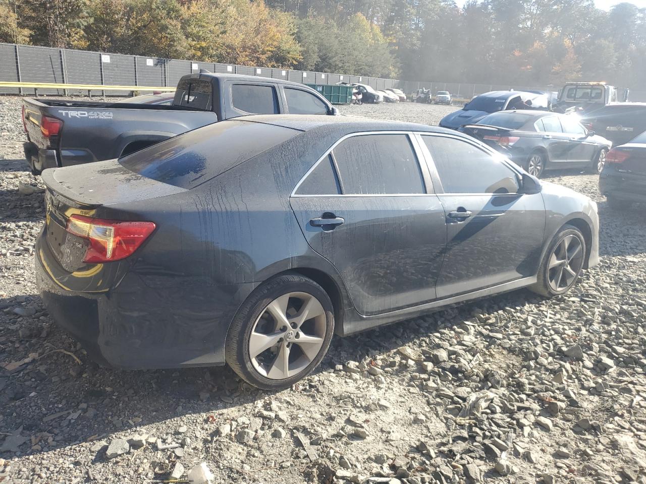 2014 Toyota Camry - Image 3