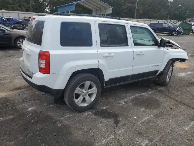 Parquets JEEP PATRIOT 2014 Biały