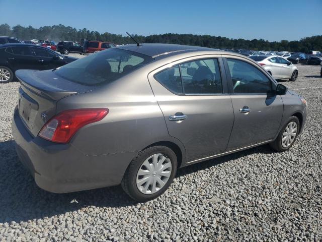  NISSAN VERSA 2017 Сірий