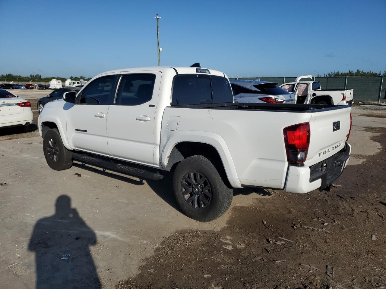 2022 Toyota Tacoma Double Cab VIN: 3TMAZ5CN3NM188418 Lot: 77557174