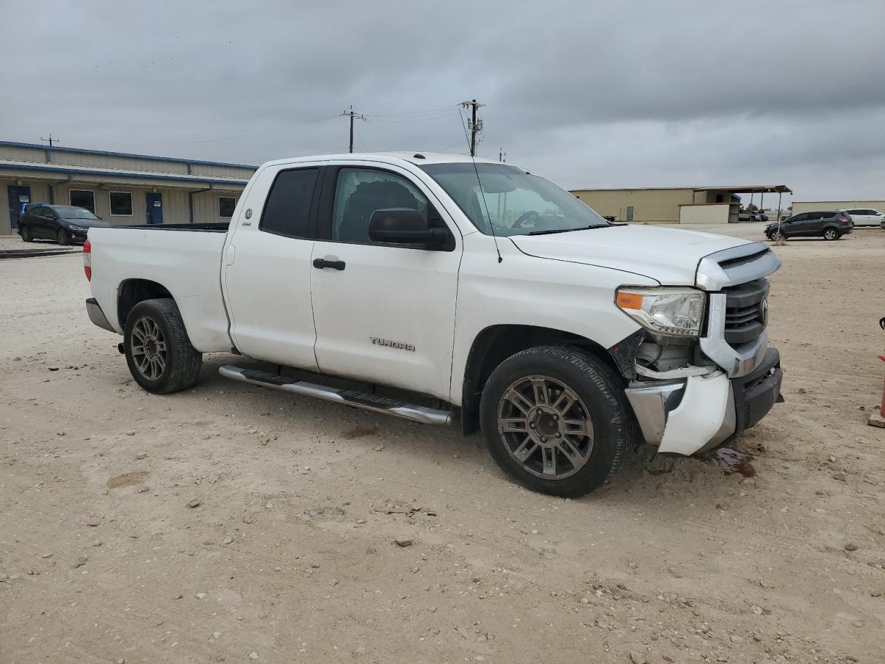 2014 Toyota Tundra - Image 4