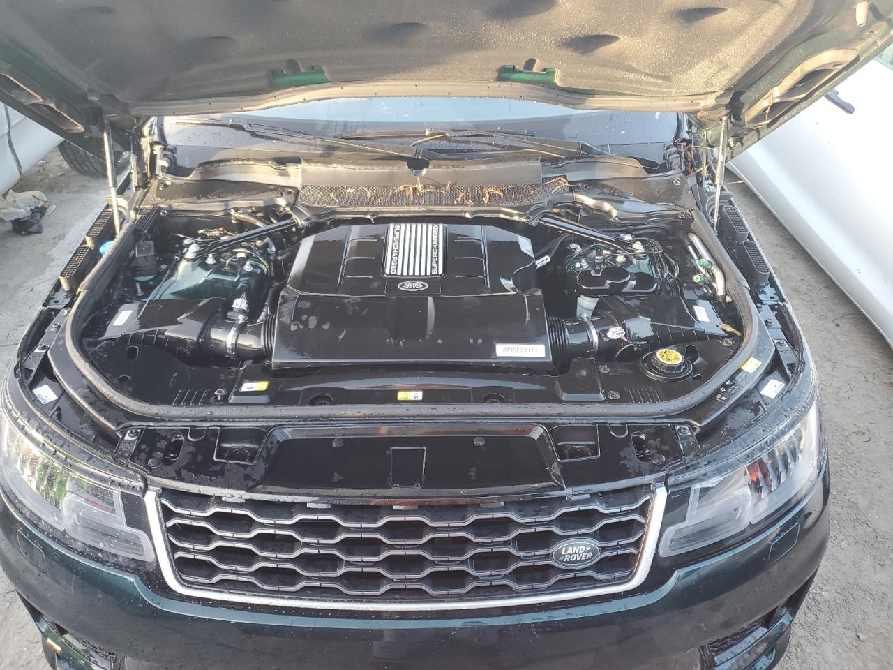 2021 Land Rover Range Rover - Image 12