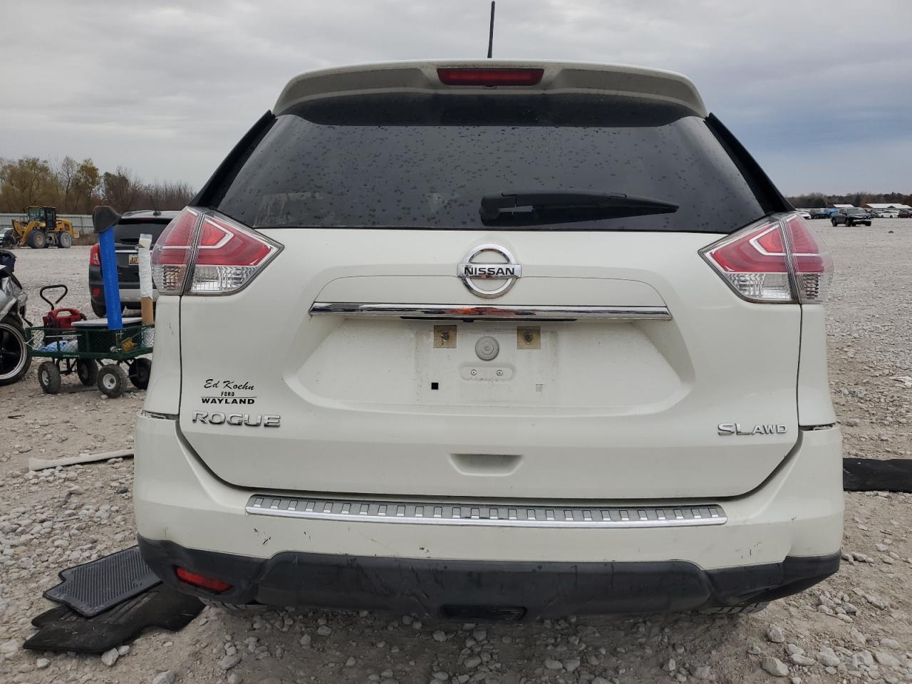 VIN KNMAT2MV4GP736356 2016 NISSAN ROGUE no.6