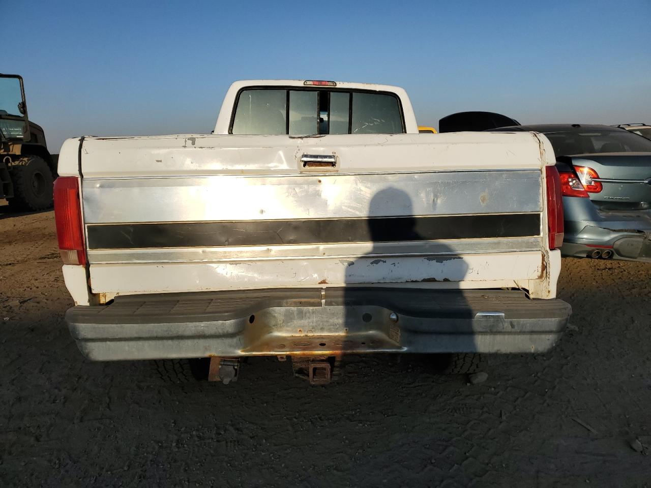 1996 Ford F350 VIN: 1FTJW36F4TEB18415 Lot: 73421644